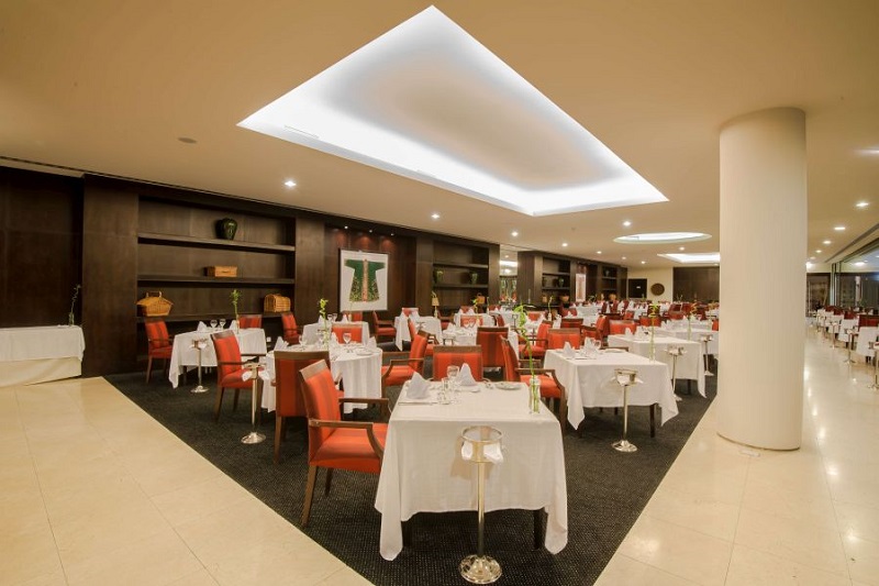 Azoris Royal Garden Hotel Restaurant Furniture Portugal